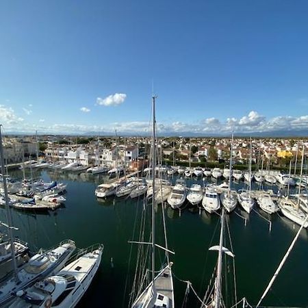 Nautica 5ºa Apartment Емпуриабрава Екстериор снимка